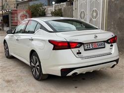 نيسان ألتيما